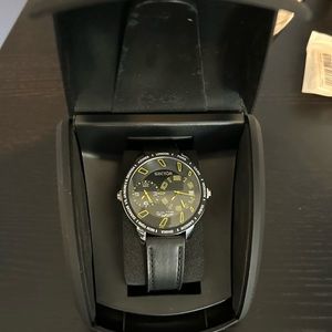 SECTOR Yellow/Black Watch